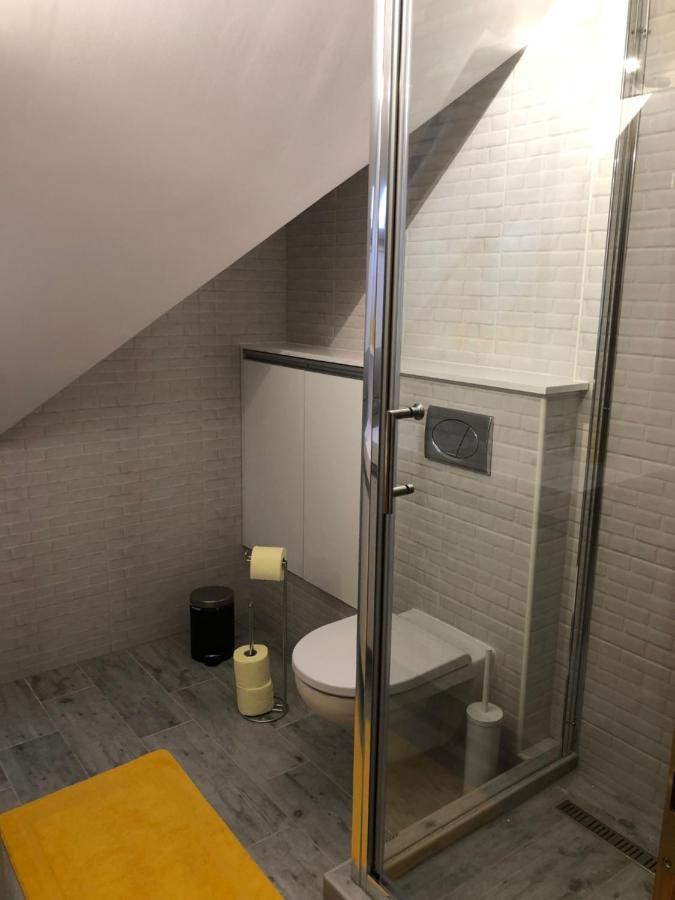 Dominik Apartmanhaz Velence Zewnętrze zdjęcie