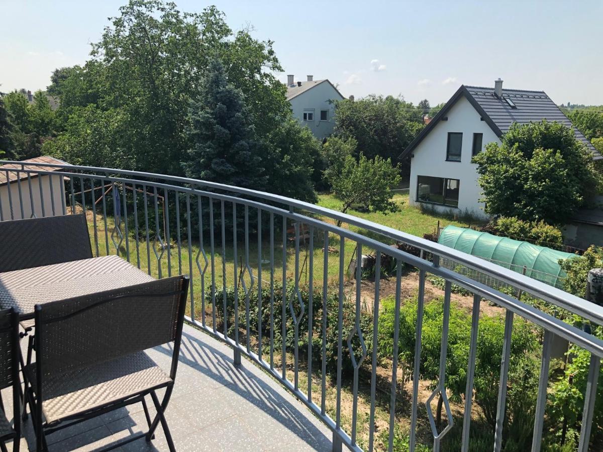 Dominik Apartmanhaz Velence Zewnętrze zdjęcie